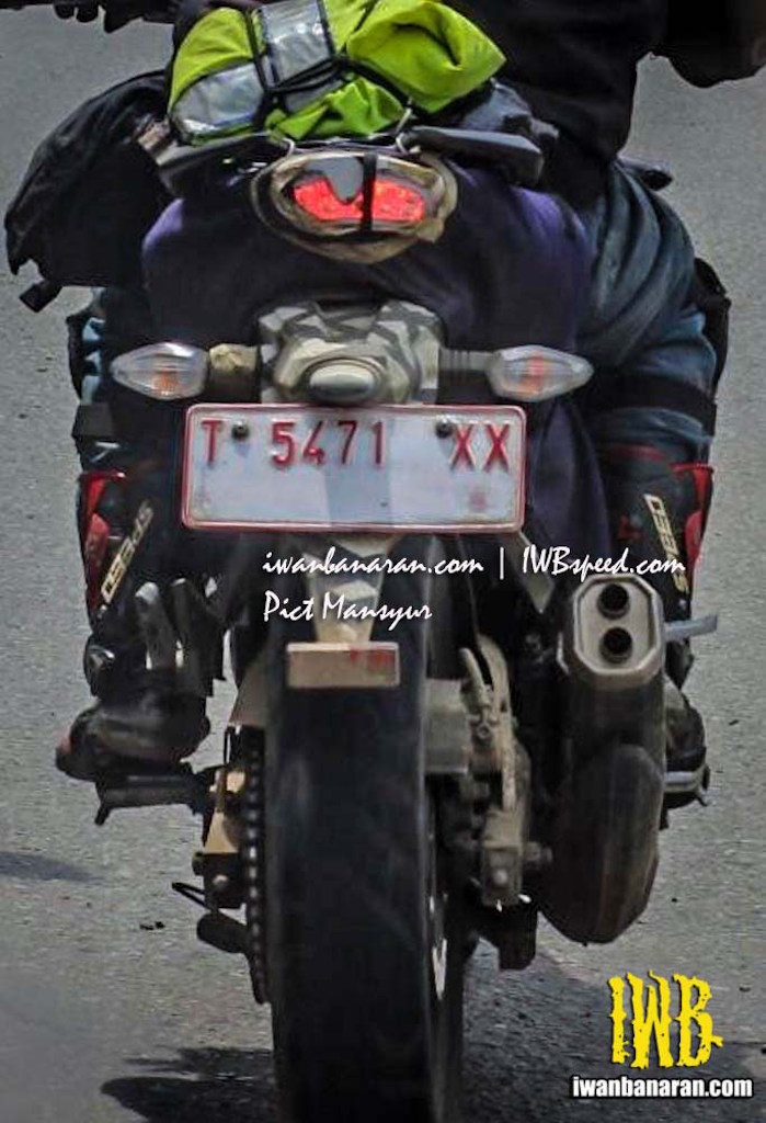 2016 TVS Apache 200 Spied LED Tail Lamp