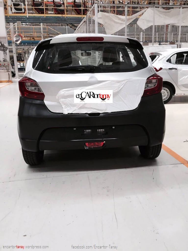 2016 Tata Zica Base Trim Features Spied