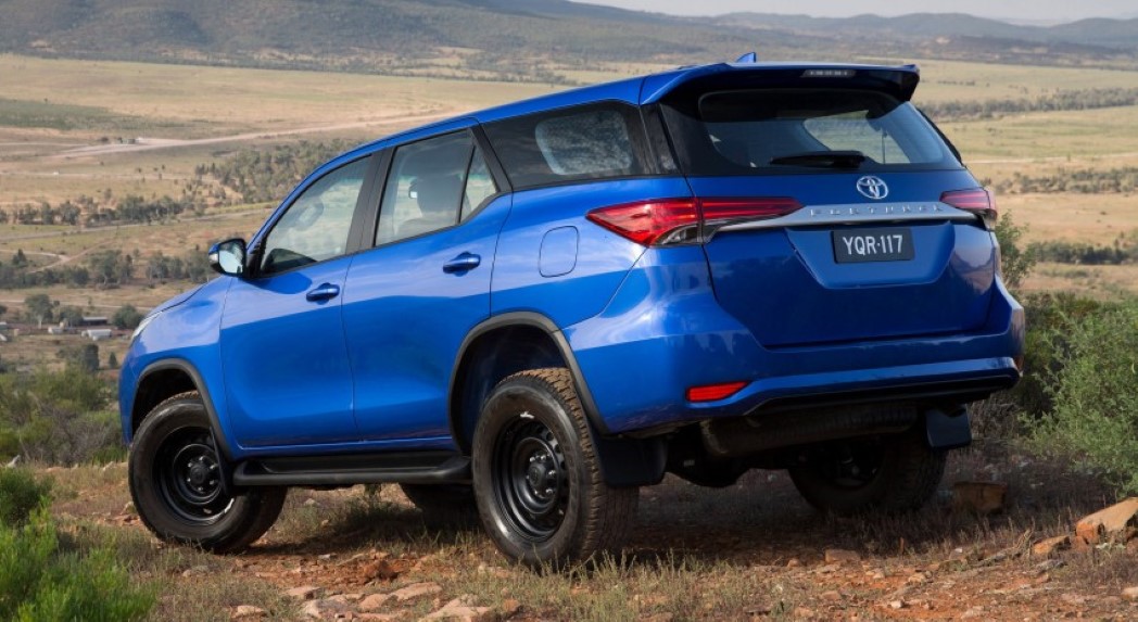 2016 Toyota Fortuner Price