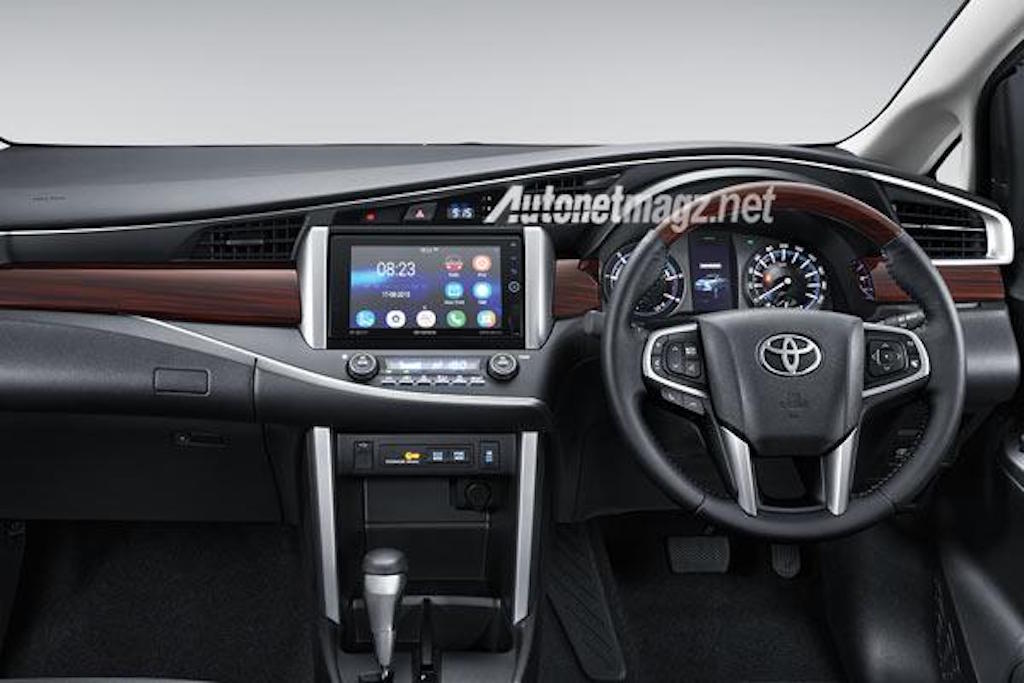 2016 Toyota Innova Dashboard Leaked