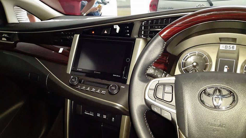 2016 Toyota Innova Indonesia Interior