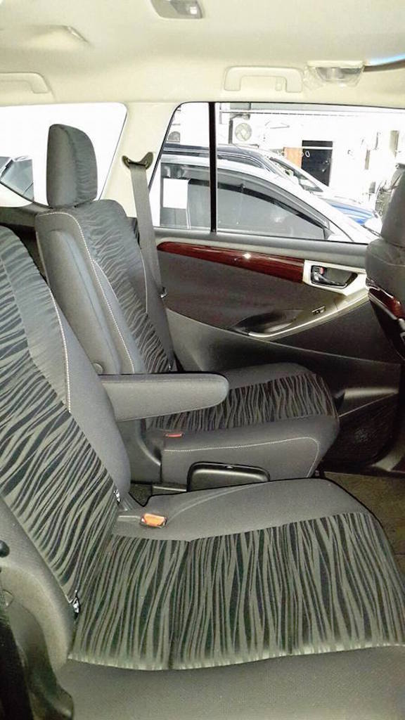 2016 Toyota Innova Seats