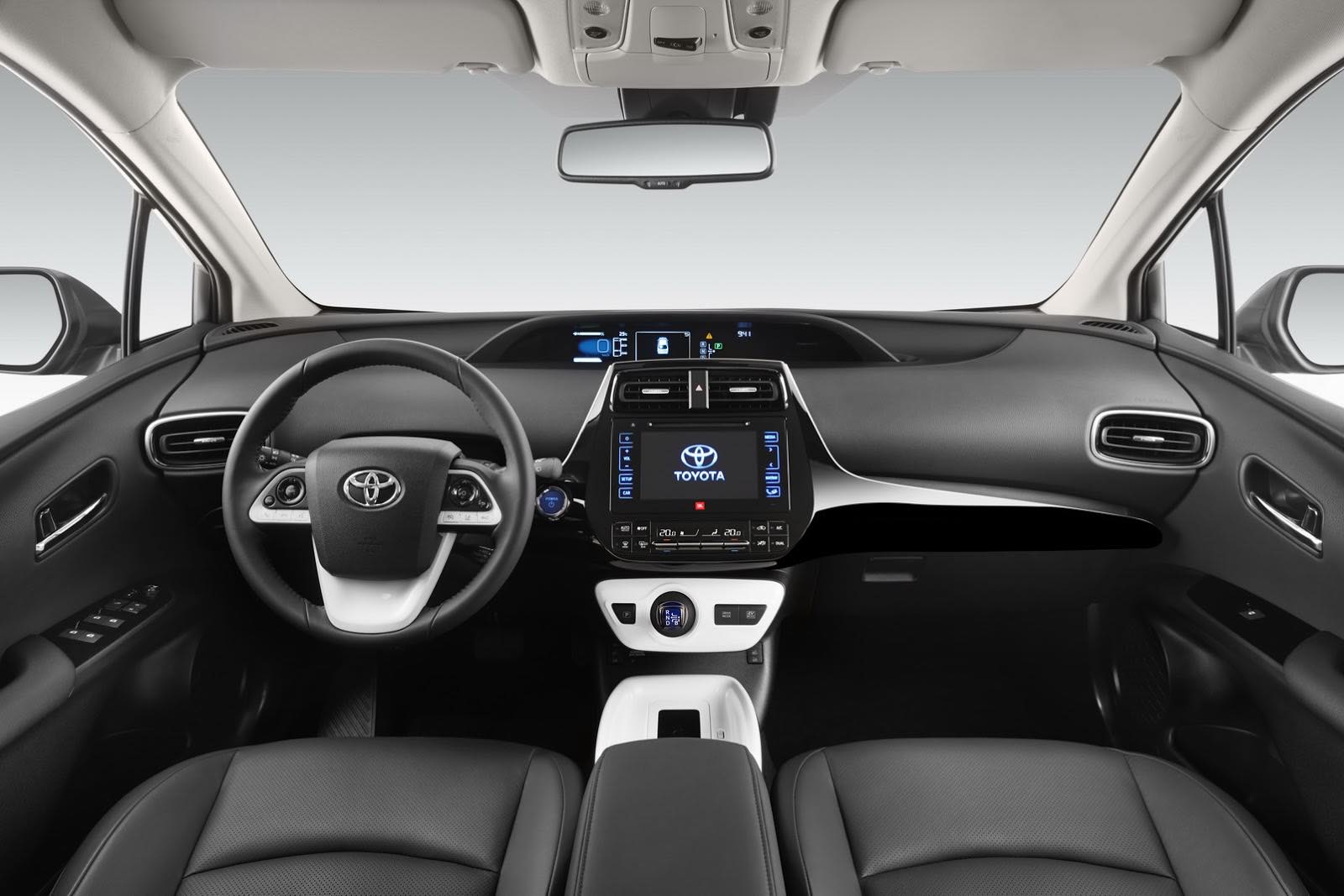 2016 Toyota Prius Dashboard