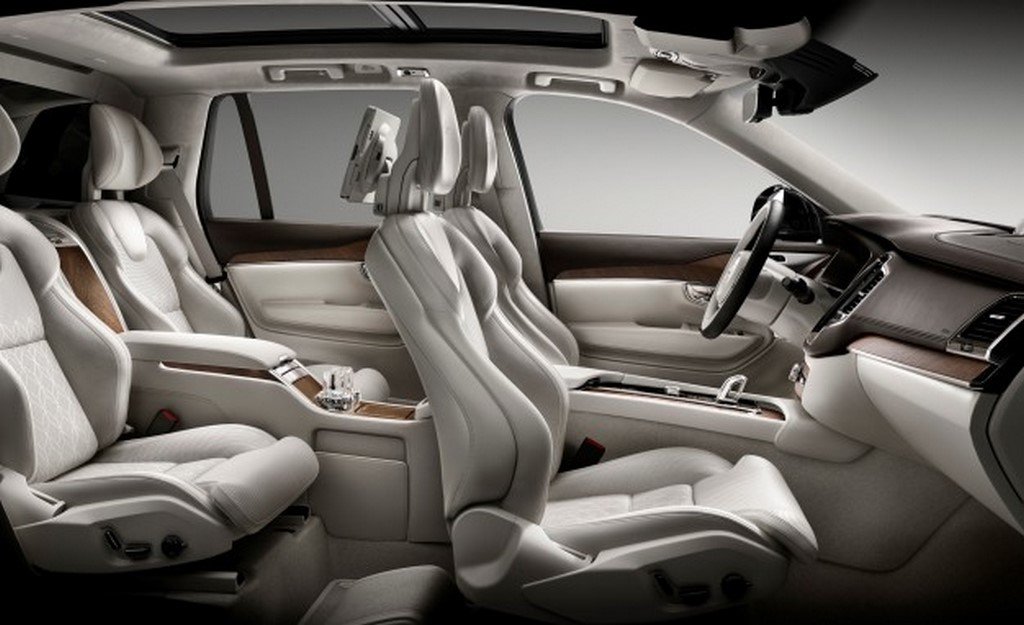 2016 Volvo XC90 Excellence