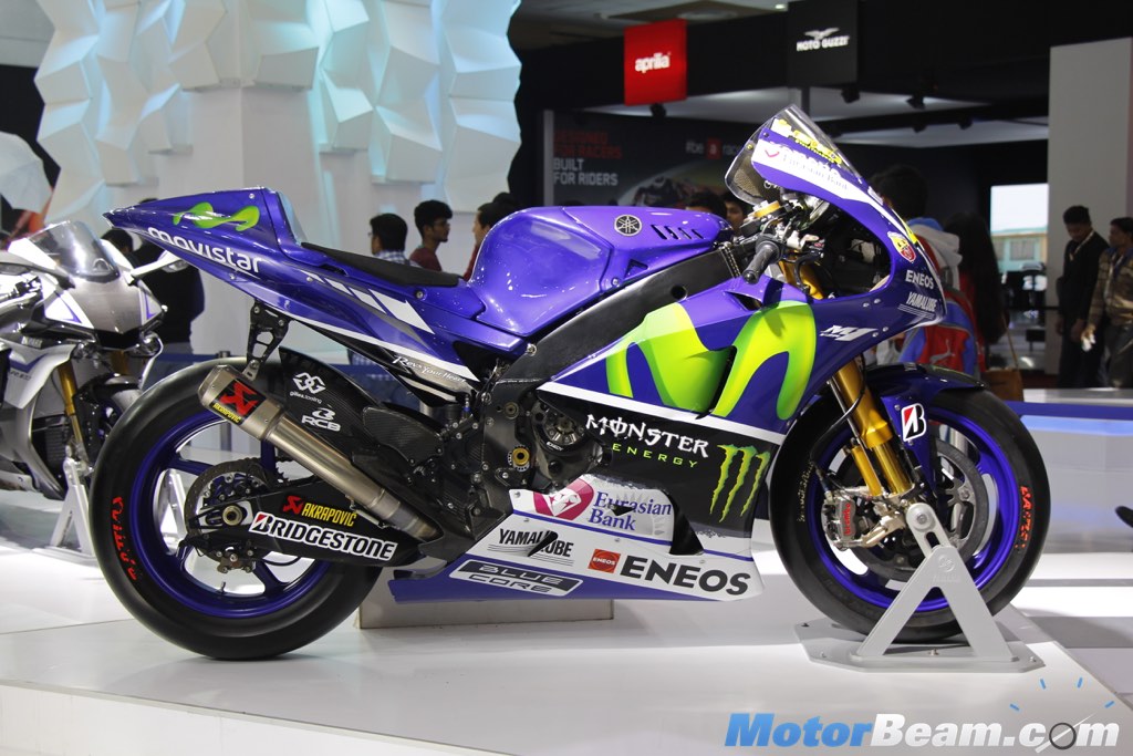 2016 Yamaha M1 Side
