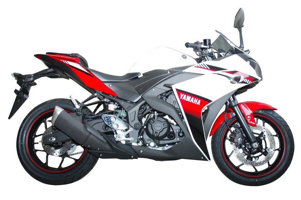 2016 Yamaha R25 Upgraded With New Colours & Graphics In Indonesia 2016 Yamaha R25 Upgraded With New Colours & Graphics In Indonesia