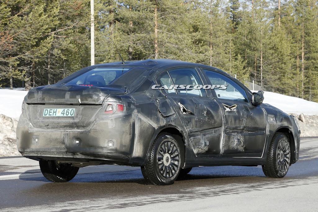 2017 Fiat-Linea Spy Shot