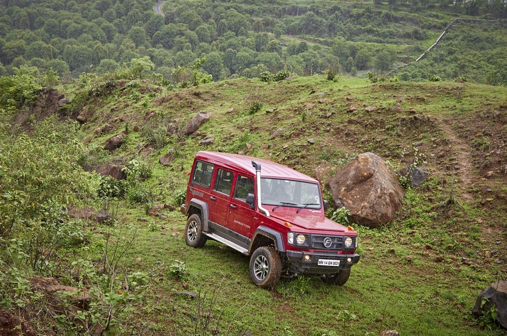 2017 Force Gurkha Xpedition Front