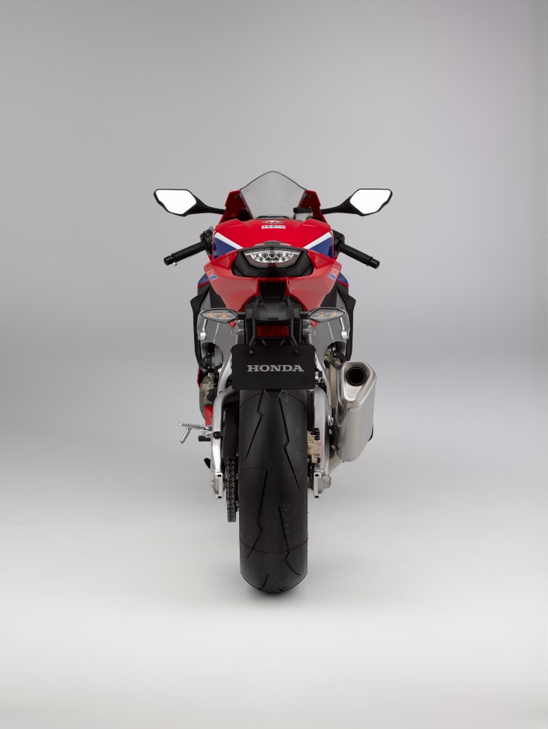 2017 Honda CBR1000RR Fireblade Features