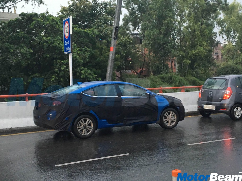 2017 Hyundai Elantra Blue
