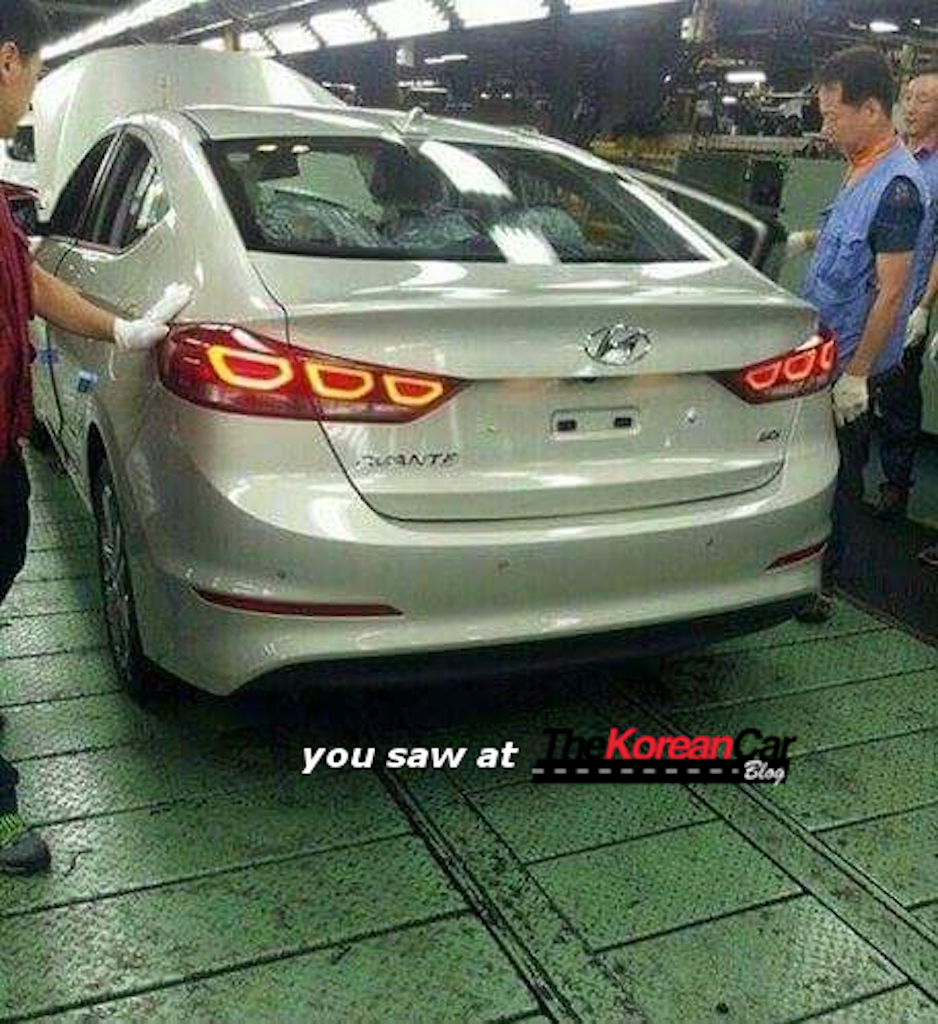 2017 Hyundai Elantra Leaked Rear