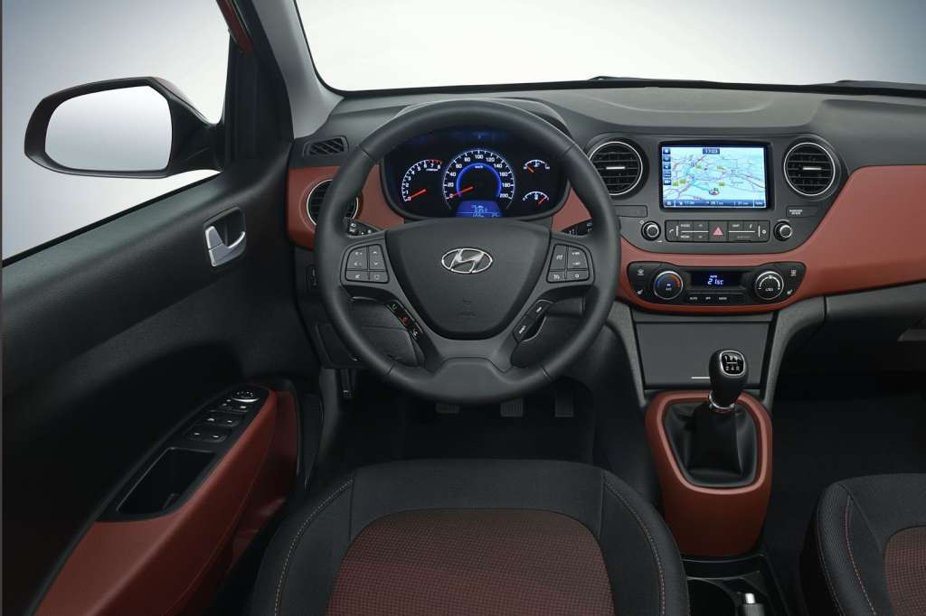 2017 Hyundai Grand i10 Interior