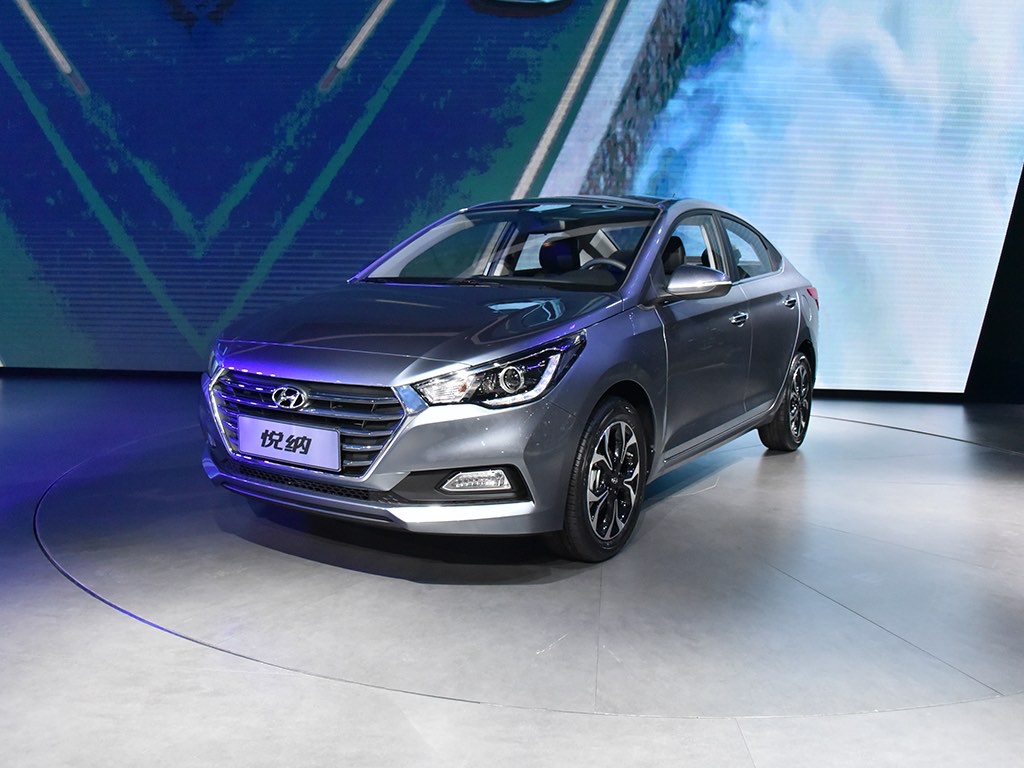 2017 Hyundai Verna Revealed