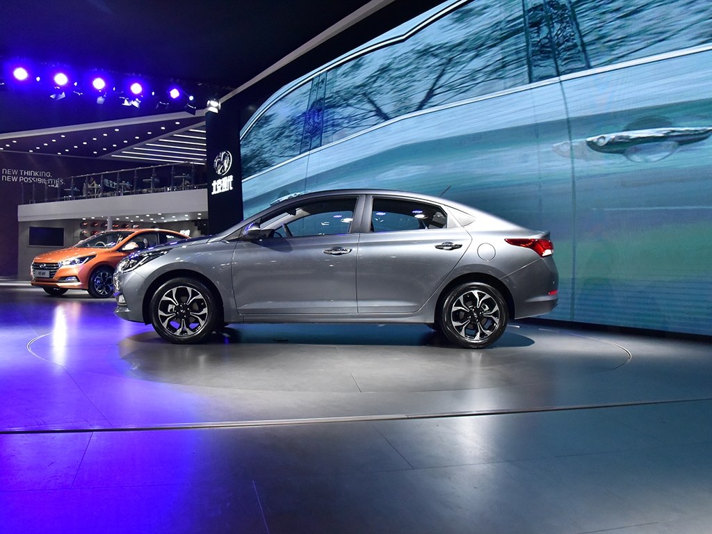 2017 Hyundai Verna Side Profile