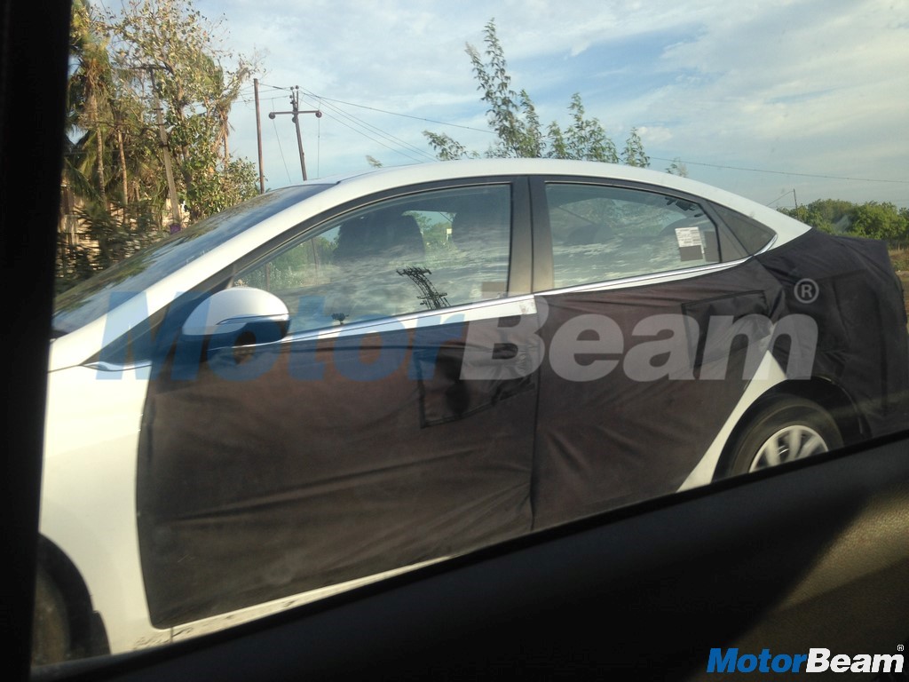 2017 Hyundai Verna Side Spotted