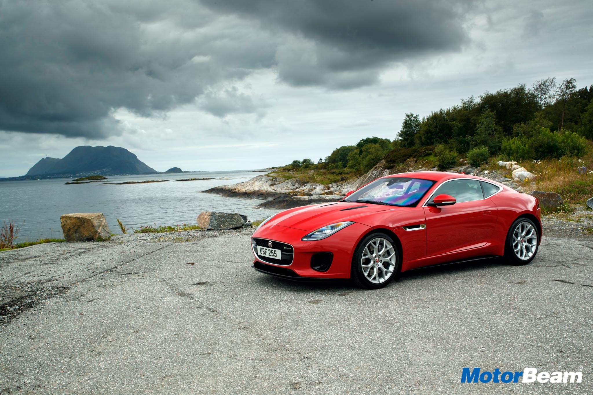 2017 Jaguar F-Type Ingenium Review