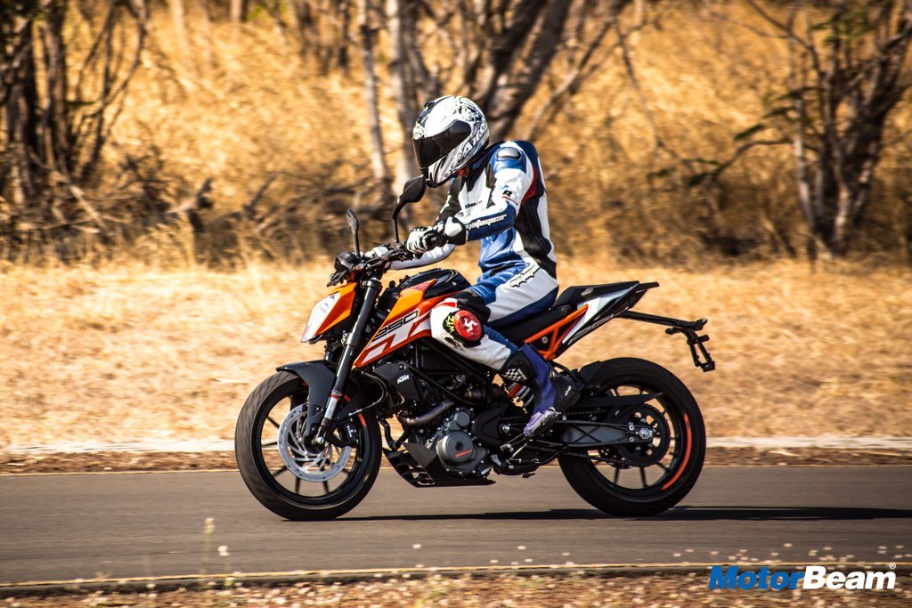 2017 KTM Duke 250 Details