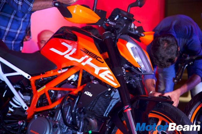2017 KTM Duke 390 Launch