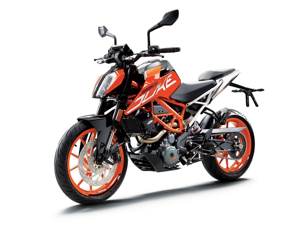 2017 KTM Duke 390 Unveiled