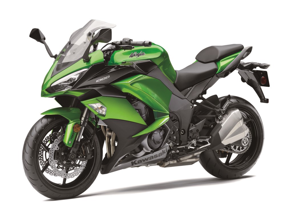 2017 Kawasaki Ninja Front Three Quarter