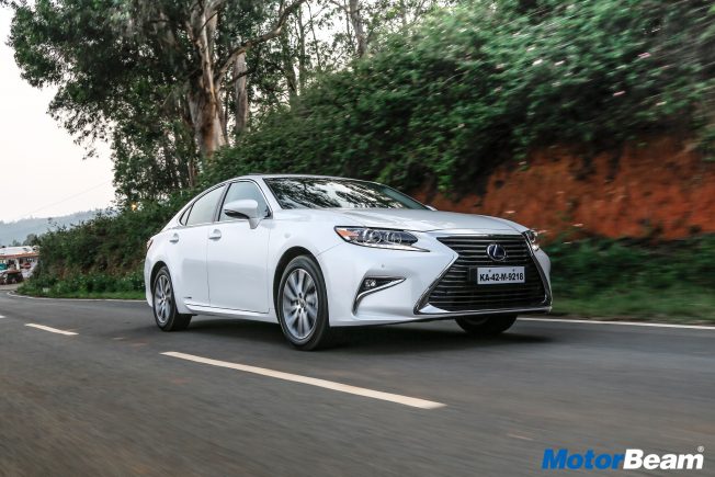2017 Lexus ES300h Test Drive