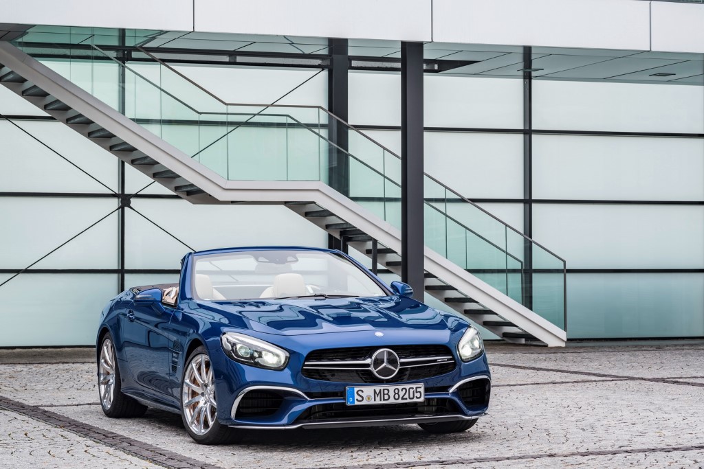 2017 Mercedes SL Revealed
