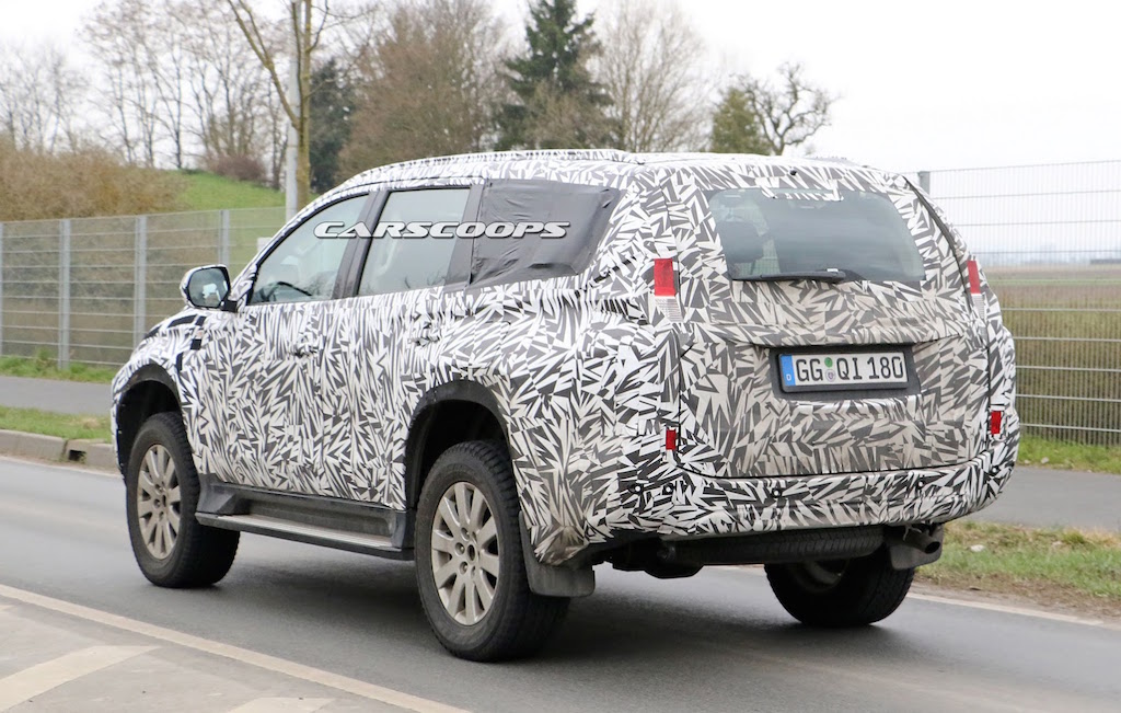 2017 Mitsubishi Pajero Sport Testing