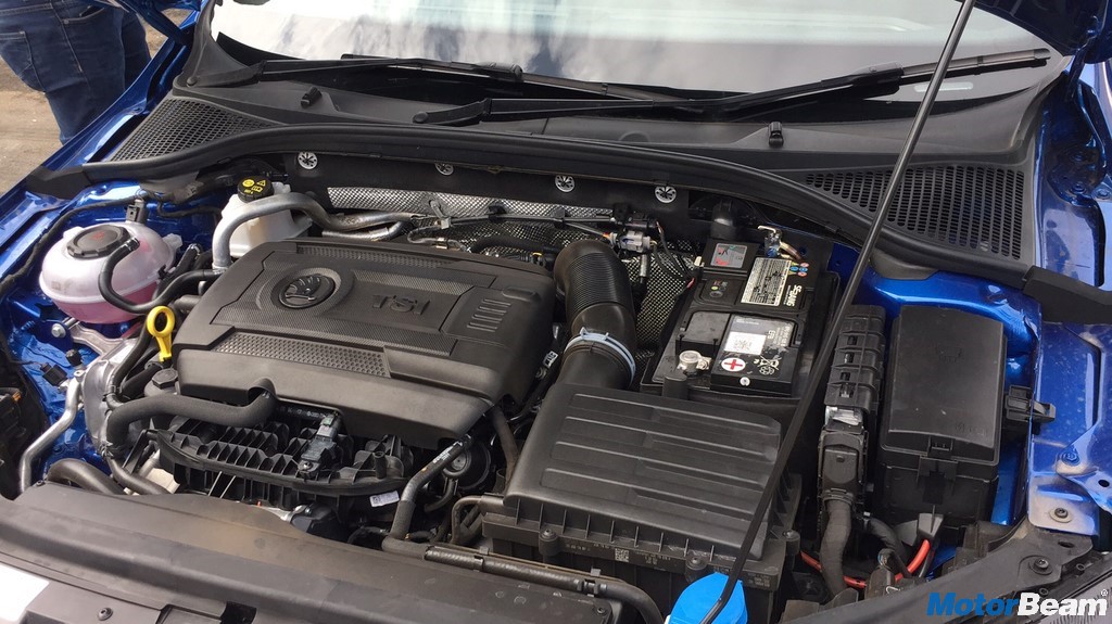 2017 Skoda Octavia RS Engine