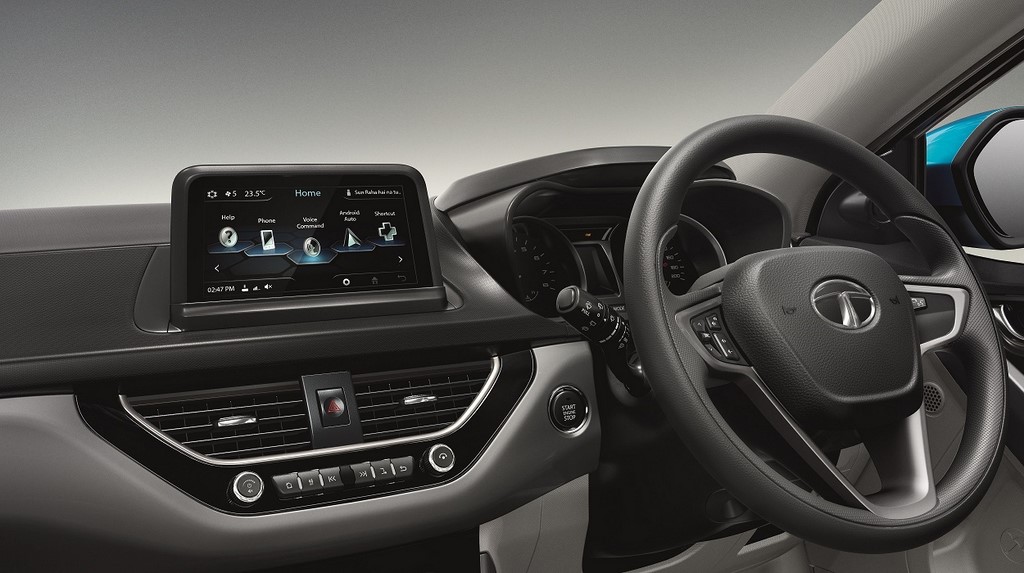 2017 Tata Nexon Infotainment System