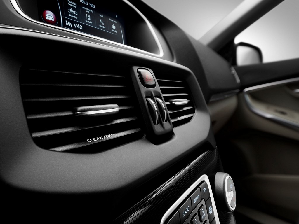 2017 Volvo V40 Clean Zone