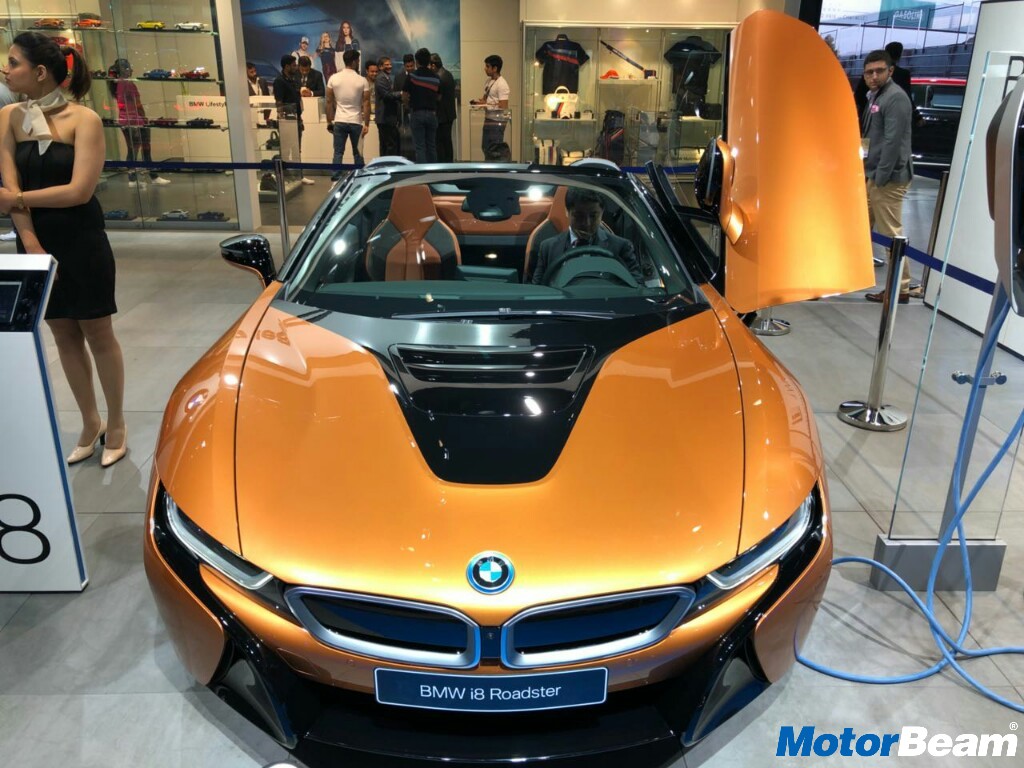 2018 BMW i8 Roadster 1