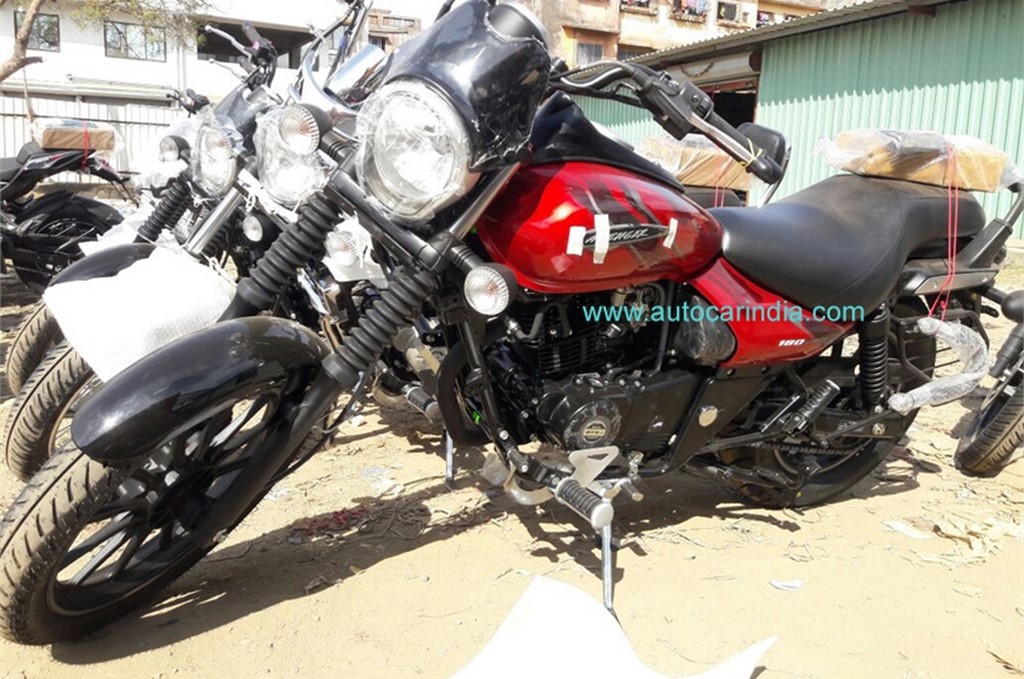2018 Bajaj Avenger 180 Colours
