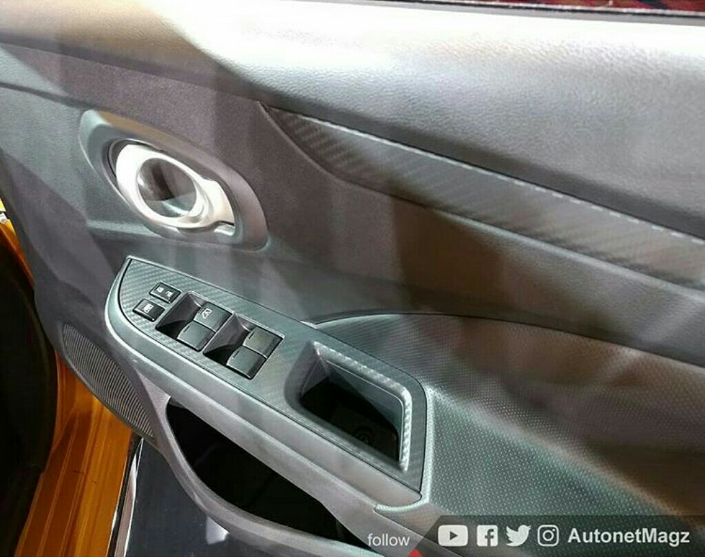 2018 Datsun Cross Doorpad