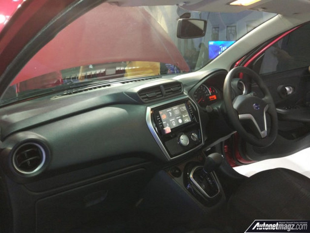 2018 Datsun GO Interior