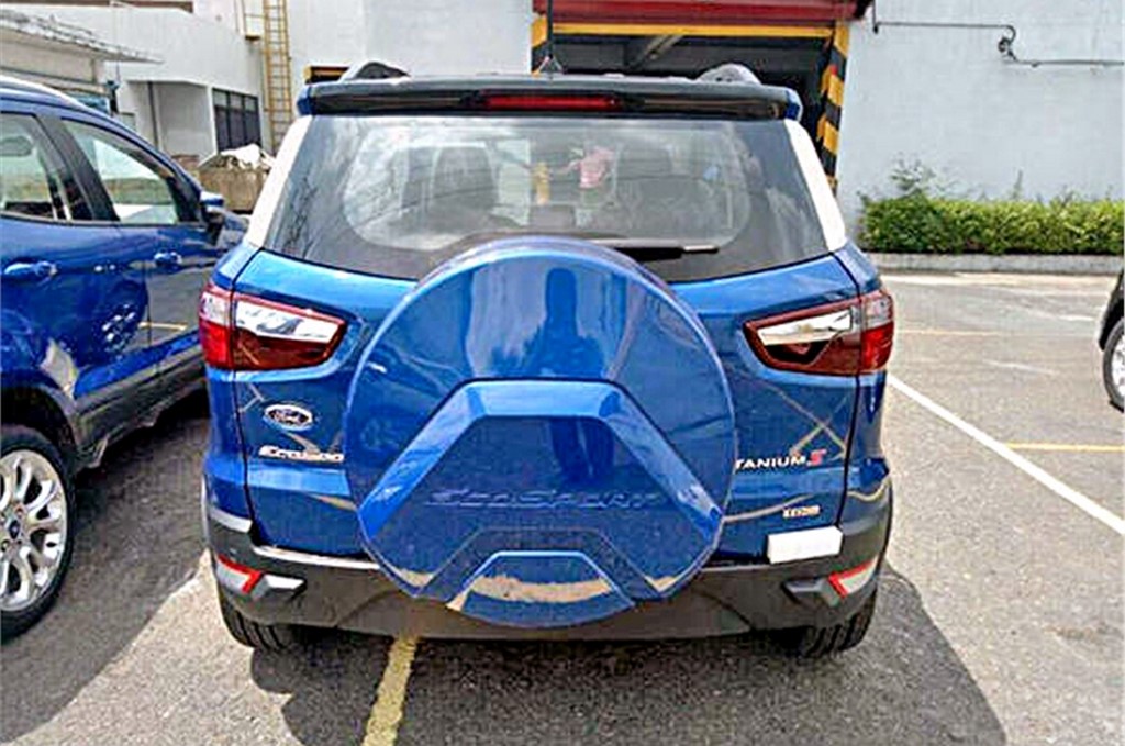2018 Ford EcoSport Titanium S Rear