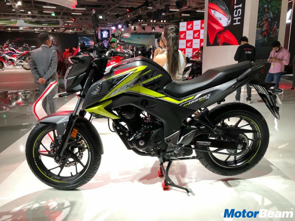 18 Honda Cb Hornet 160r Price Starts From Rs 84 675 Motorbeam