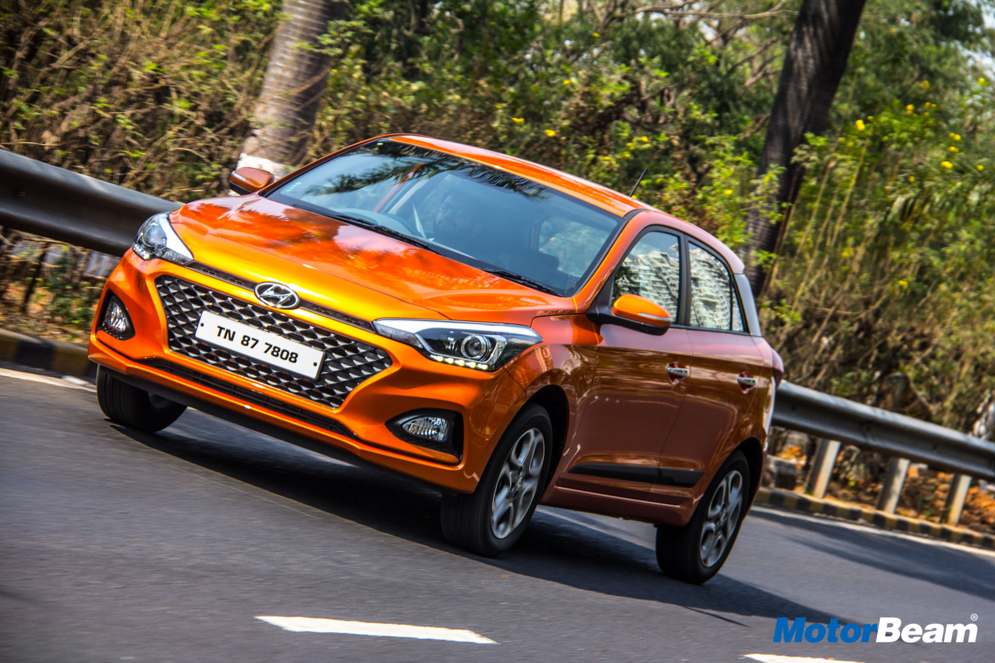 2018 Hyundai Elite i20 Video Review