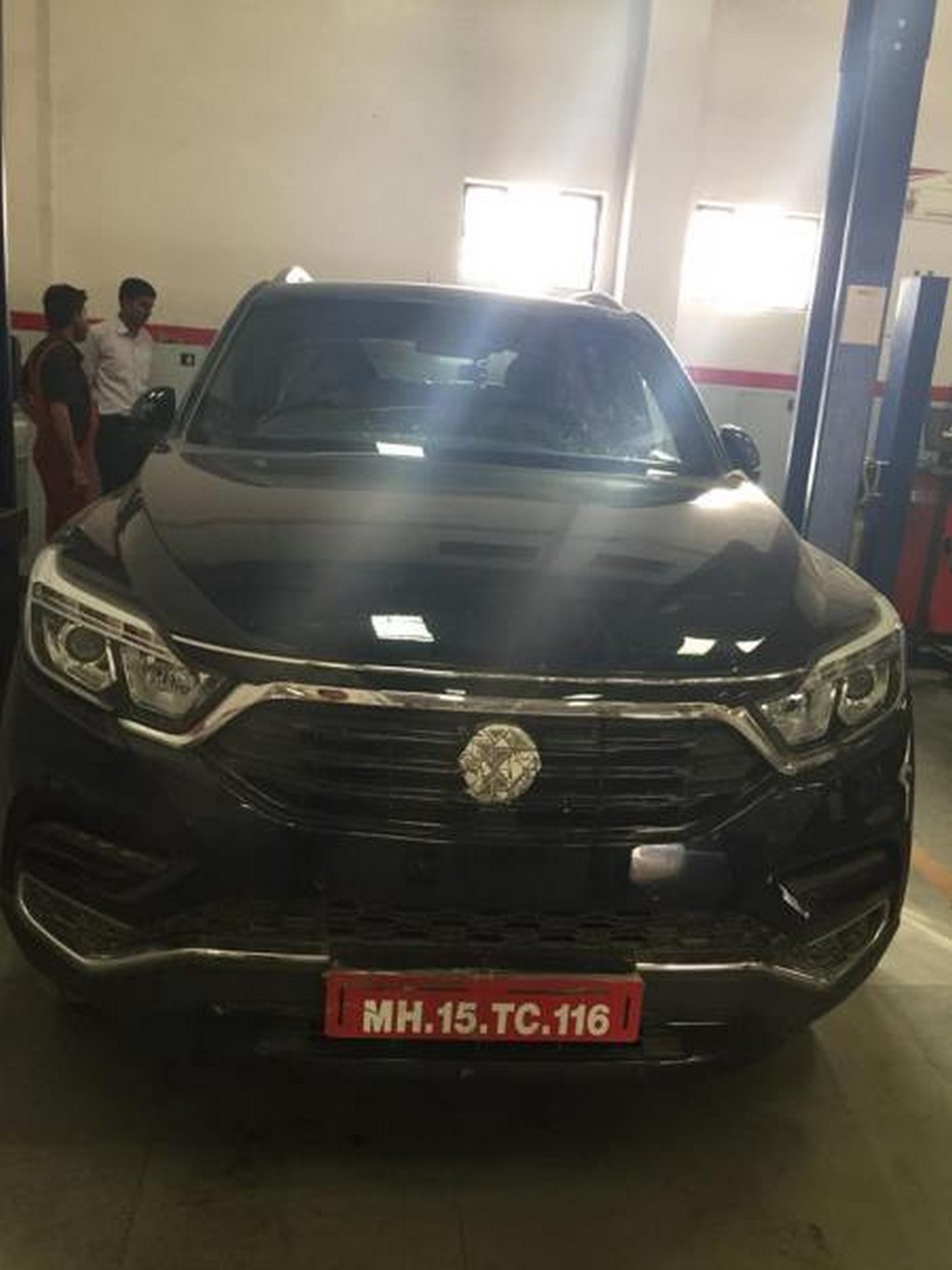 2018 Mahindra XUV700 India