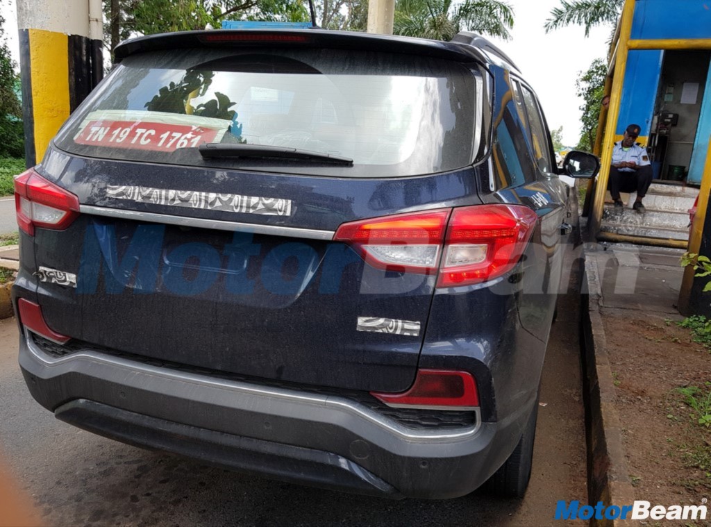 2018 Mahindra XUV700 Rear