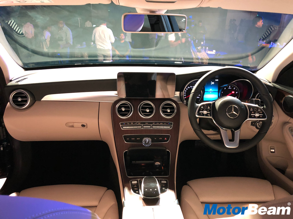2018 Mercedes C200d Interior