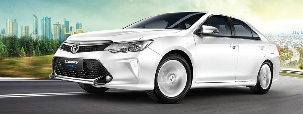 2018 Toyota Camry Hybrid India