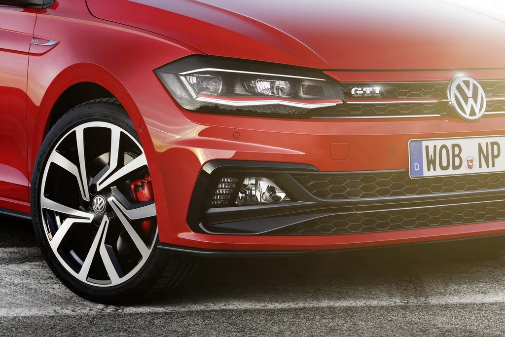 2018 Volkswagen Polo GTI Headlamps