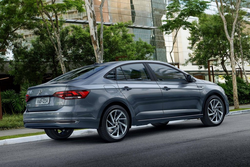 2018 Volkswagen Virtus Rear