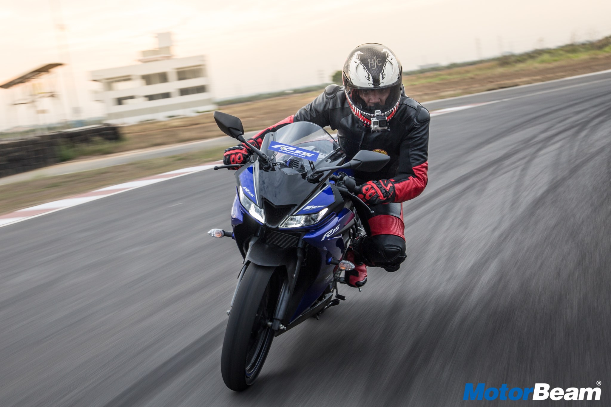 2018 Yamaha R15 V3 Video Review