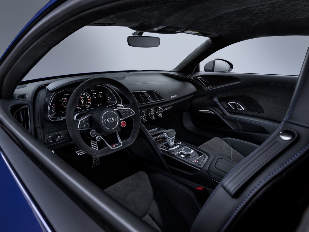 2019 Audi R8 Interior