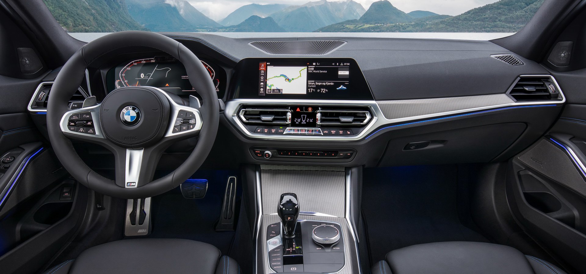 2019 BMW 3-Series Interior