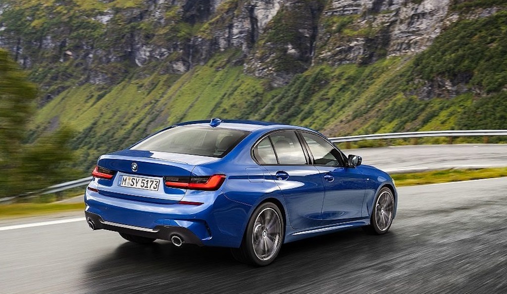 2019 BMW 3 Series Rear Three Quarter