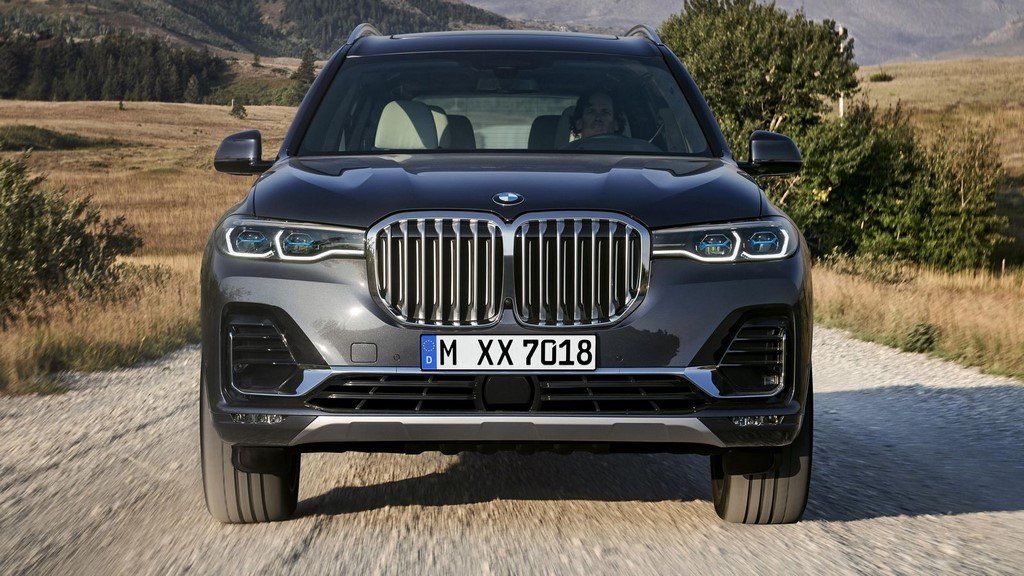 2019 BMW X7 Front