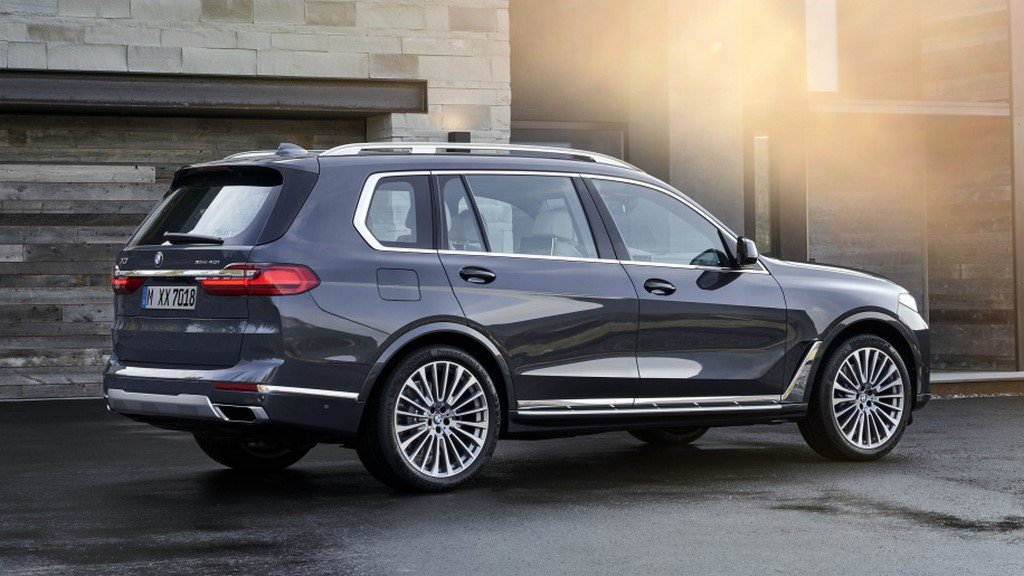 2019 BMW X7 Rear