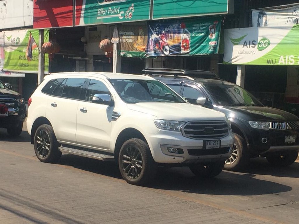 2019 Ford Endeavour Spied